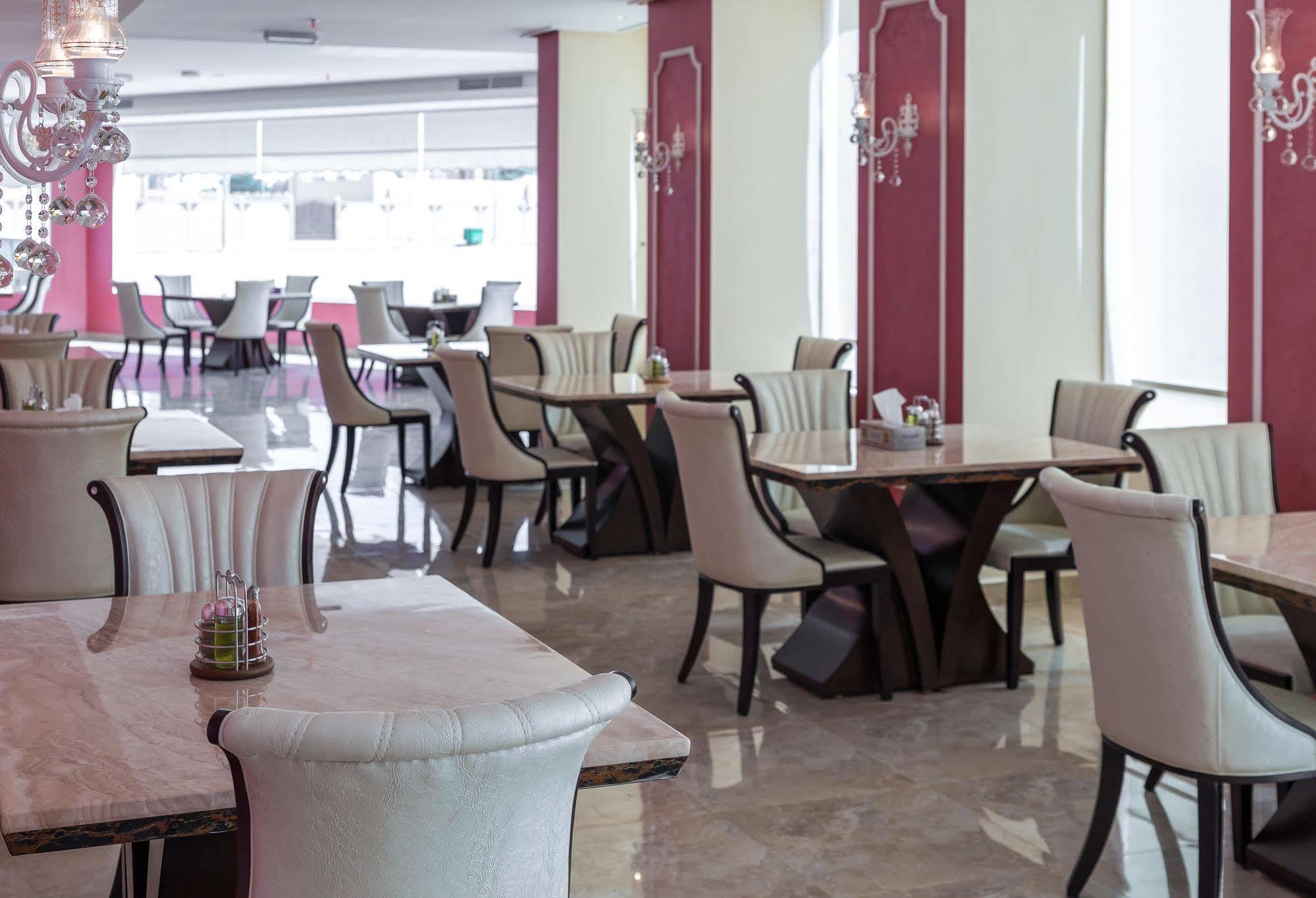 Adams Hotel Κουβέιτ Εξωτερικό φωτογραφία